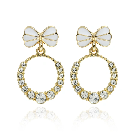  Jewellery Photography in Delhi for Earrings